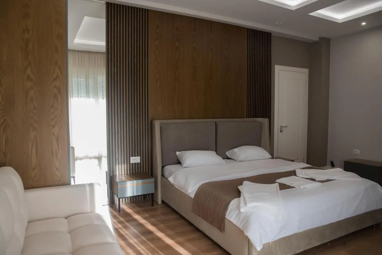 Appartamento Panda Apartament Korce