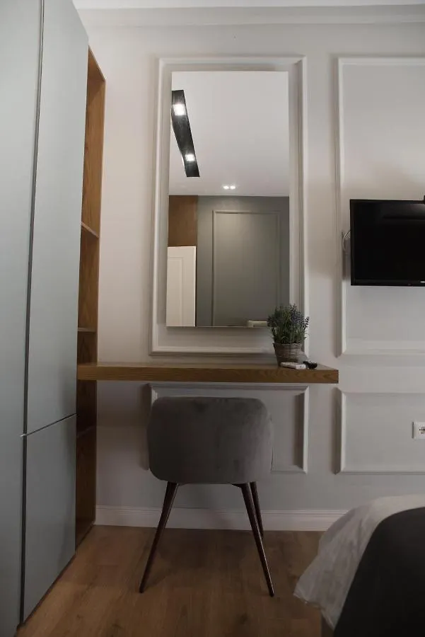 Panda Apartament Korce 0*,